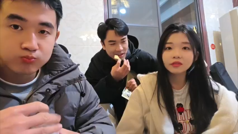 【2025-11-20 01点场】757户外：【非常互娱】757女团S7 娱乐季~