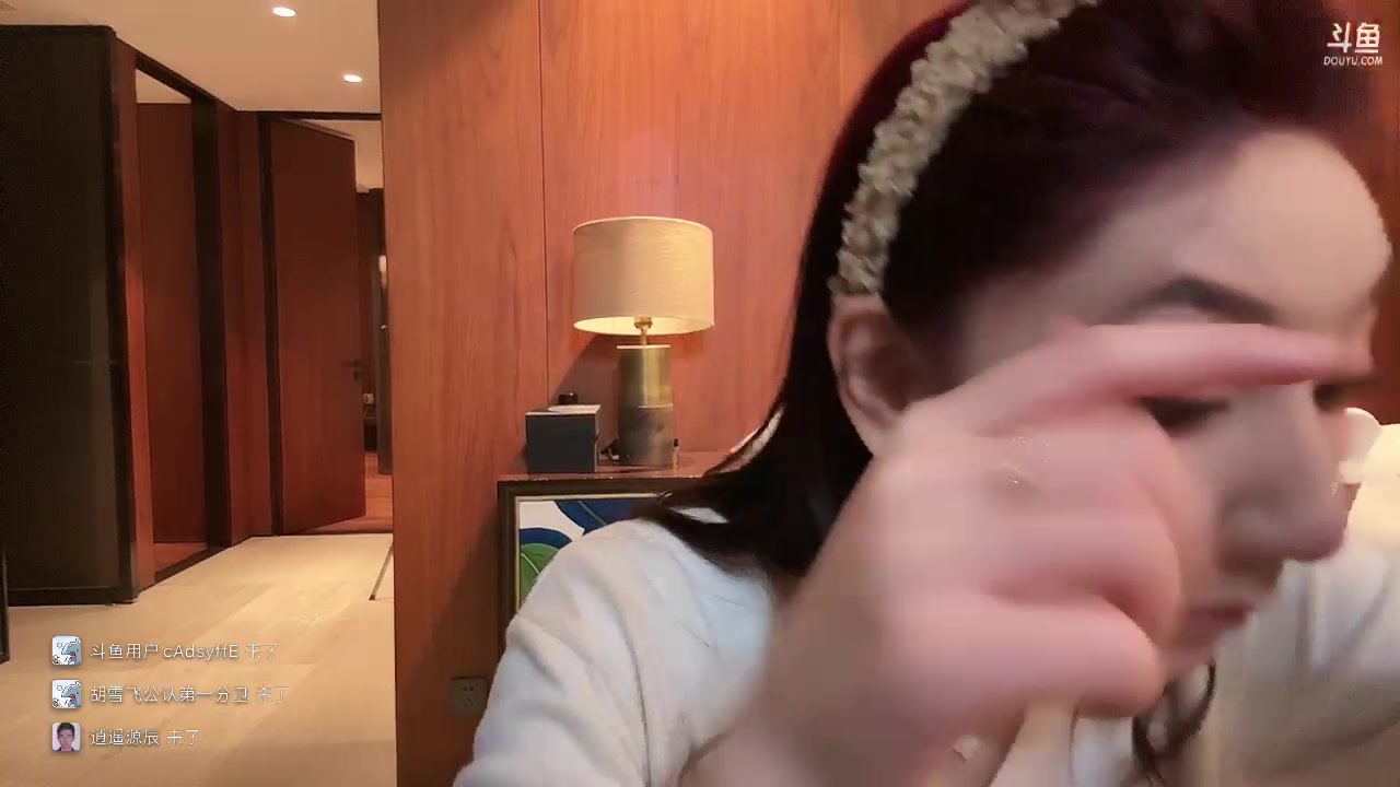 【2025-11-20 完整版】潇潇【南波家族】：看看兄弟姐妹们受苦