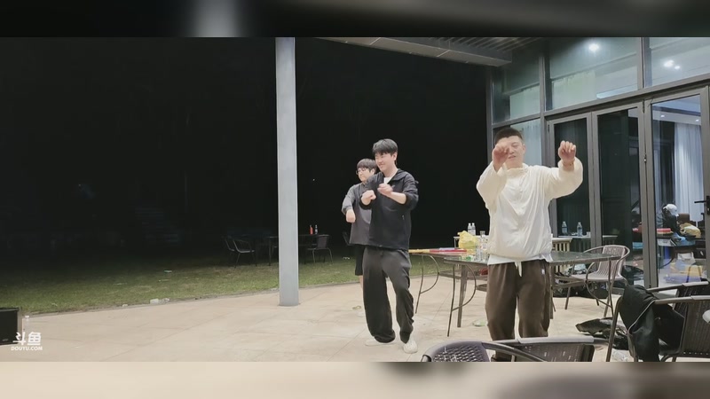 【2025-11-20 23点场】YTG丶落幕：马场丛林法则