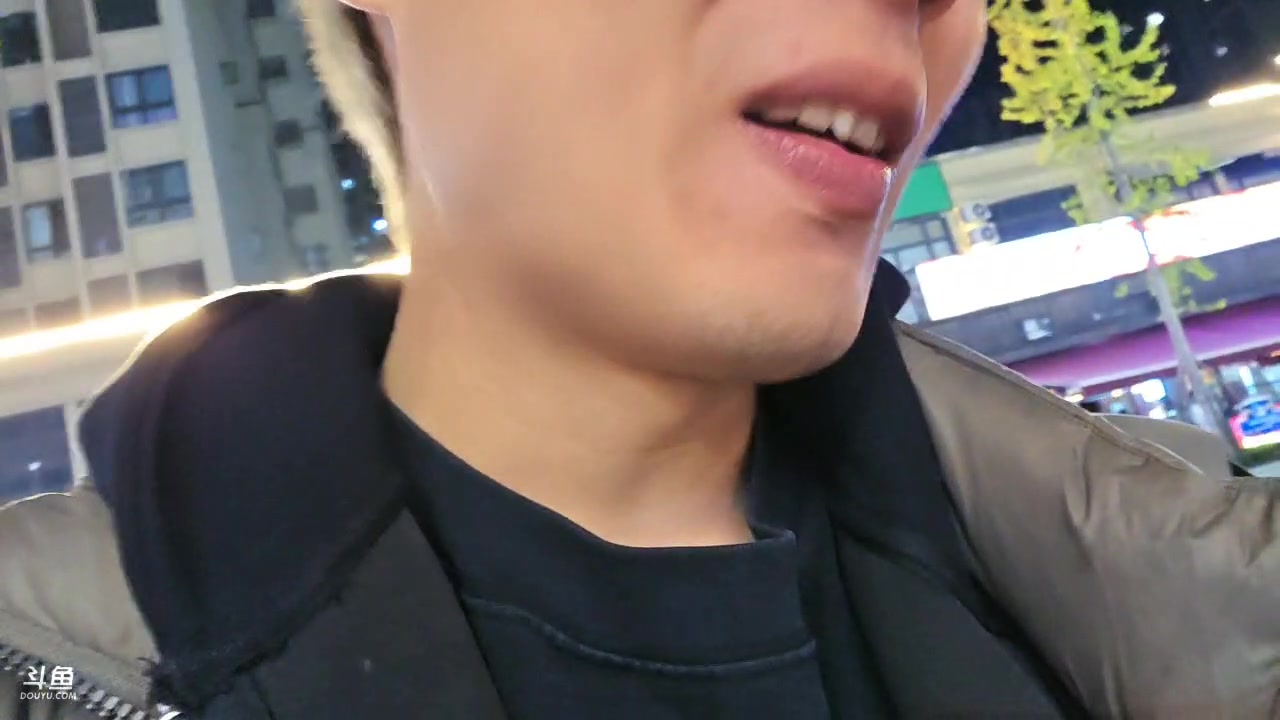 【2025-11-21 18点场】南波儿大魔王丶：户外-潼南打野~寻找顶级美女！