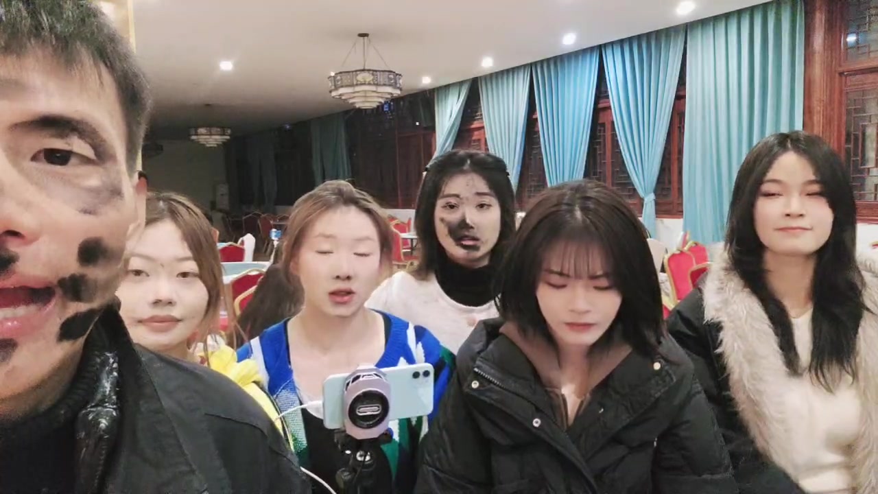 【2025-11-21 17点场】叶子户外：12580团播（成都站）s4