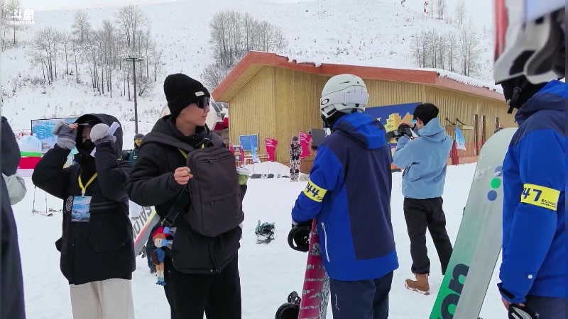 【2025-11-22 15点场】艾琳bigbaby：【双倍】重生之和平精英阿勒泰冒险之旅