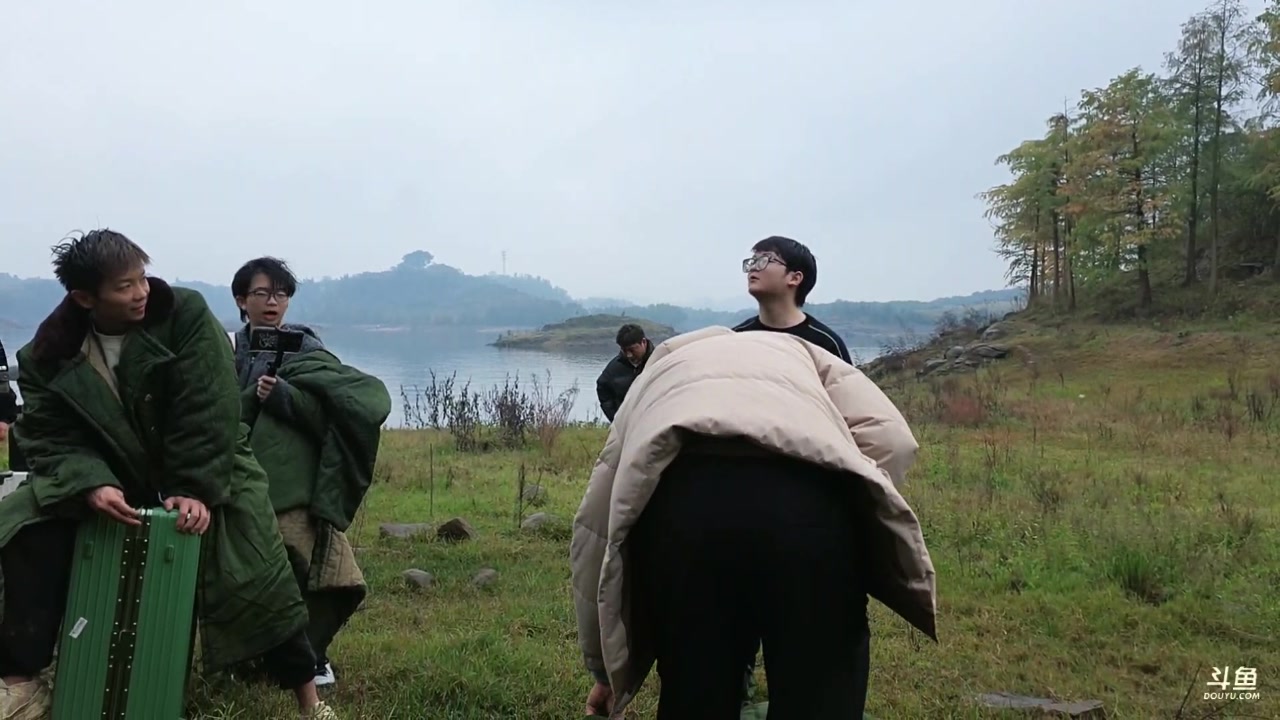 【2025-11-22 13点场】南波儿大魔王丶：荒岛求生节目！