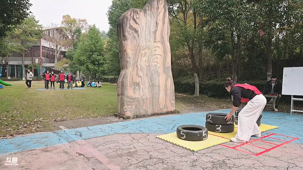 【2025-11-22 14点场】叶子户外：12580团播（成都站）s4