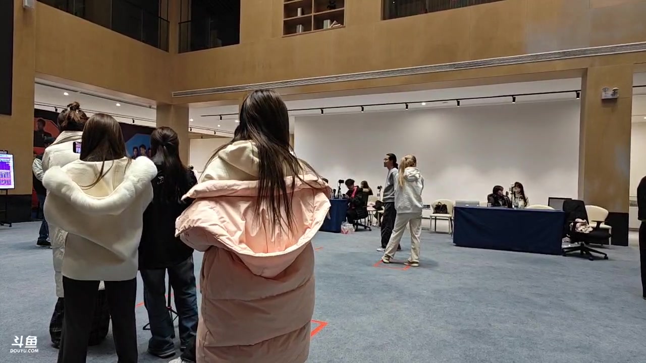 【2025-11-21 22点场】霸气虚幻哥1991：蝴蝶加身！73965