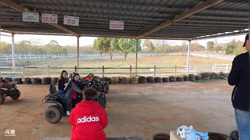 【2025-11-21 16点场】三酒OuO:风吹哪页读哪页 2421040