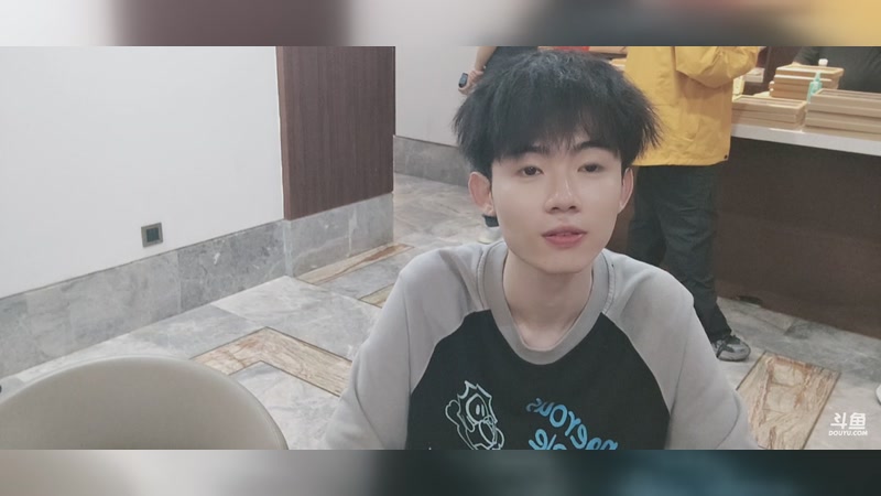 【2025-11-22 00点场】VG丶762：三亚咯！！