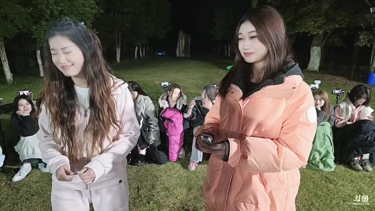 【2025-11-23 21点场】叶子户外：12580团播（成都站）s4