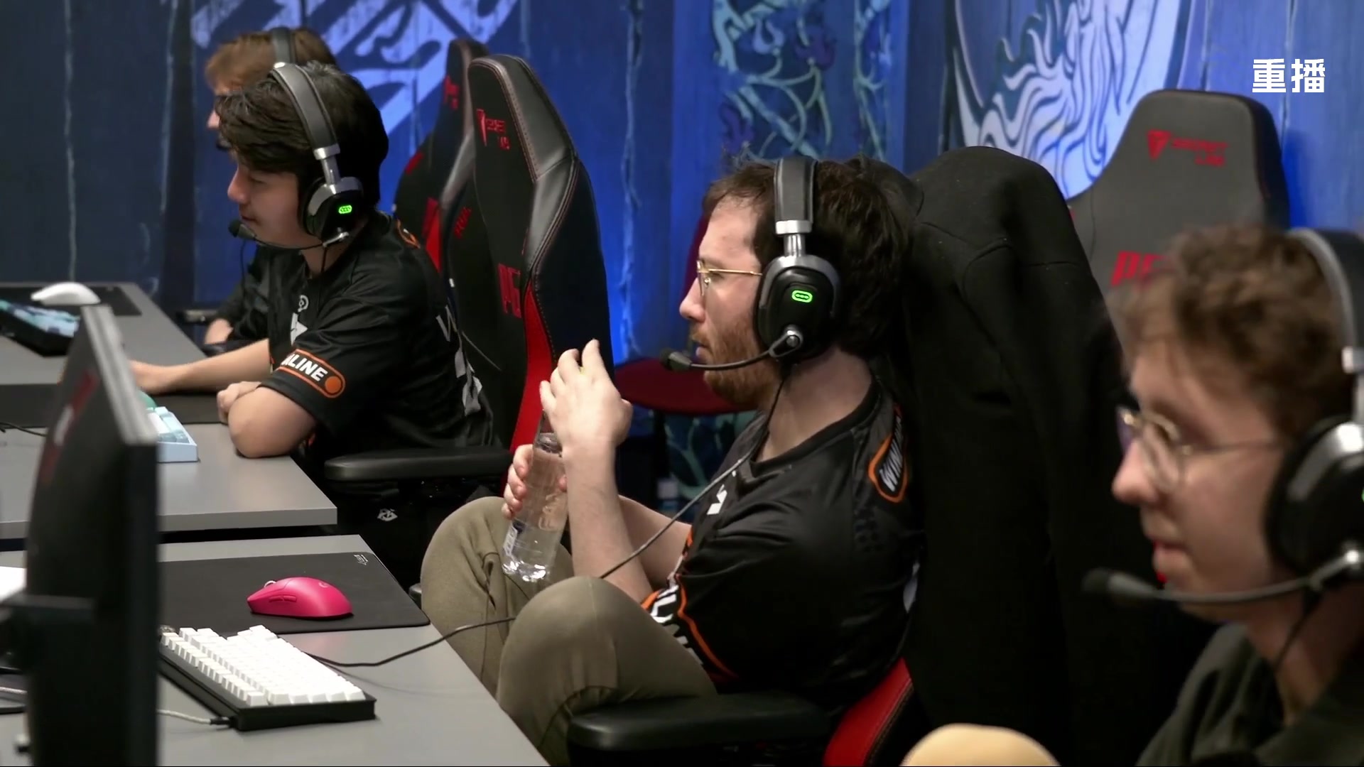 【2025-11-23 01点场】DOTA2赛事直播2：【重播】PGL瓦拉几亚S6 副舞台