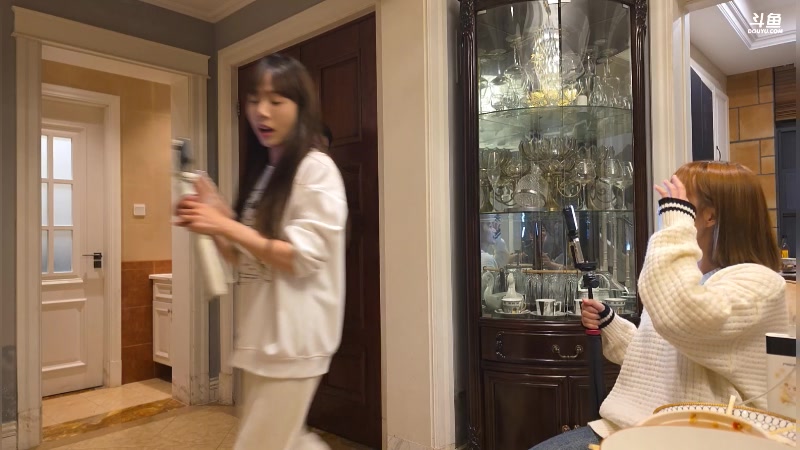 【2025-11-23 22点场】叫我老陈就好了：来这里开心就好 74960