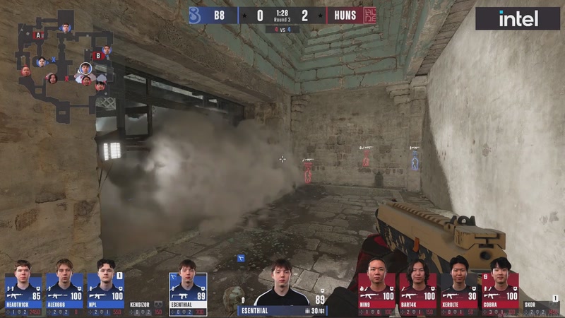 【2025-11-25 04点场】解说小樱sakura灬：线下解说major.fnc和faze两组