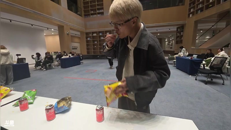 【2025-11-24 22点场】叫我老陈就好了：来这里开心就好 74960