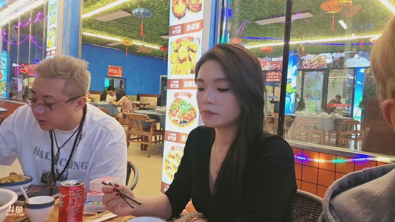 【2025-11-25 19点场】小鱼小鱼吃虾米：三亚筹备 1.5倍预存中