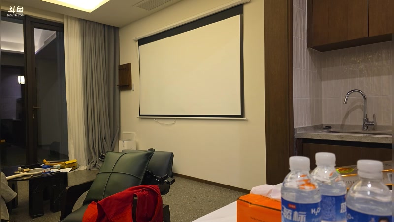 【2025-11-25 02点场】叫我老陈就好了：来这里开心就好 74960