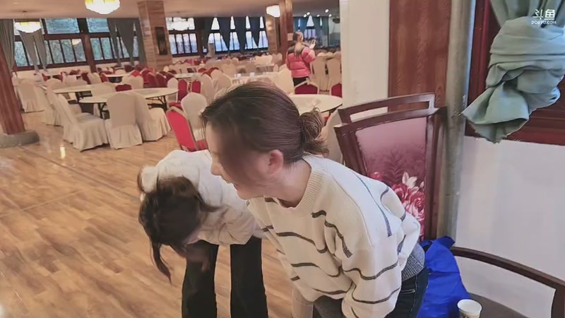 【2025-11-26 16点场】叶子户外：12580团播（成都站）s4