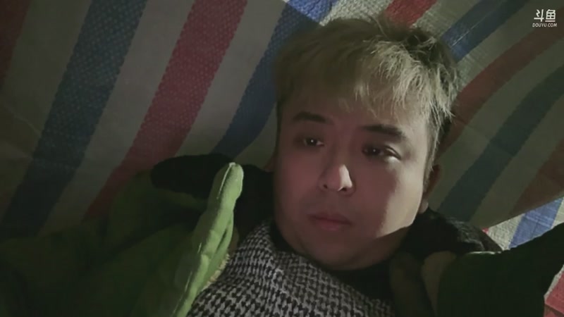 【2025-11-25 23点场】冰凡【南波家族】：户外第三天