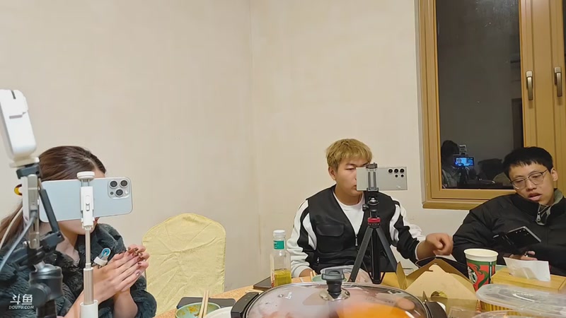 【2025-11-26 02点场】午夜抹抹茶：团播倒数第二天，离别在即