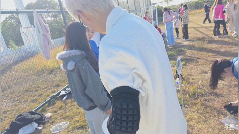 【2025-11-25 15点场】三酒OuO:风吹哪页读哪页 2421040