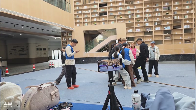 【2025-11-26 14点场】三酒OuO:风吹哪页读哪页 2421040