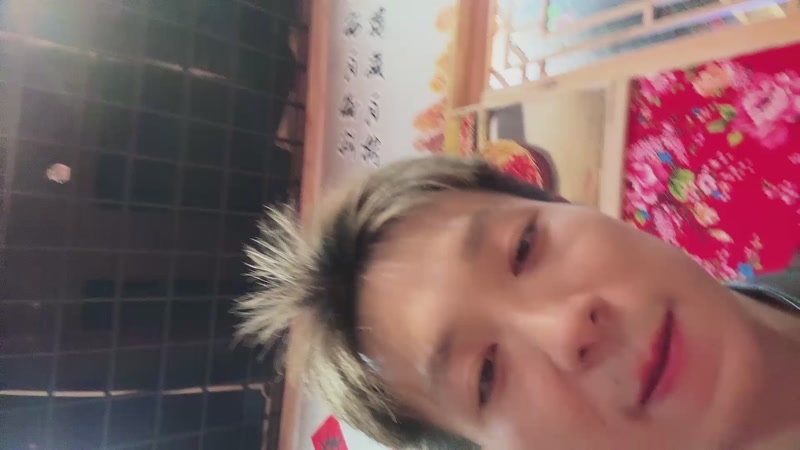 【2025-11-27 完整版】小皮【南波家族】：吃完一起去打野！