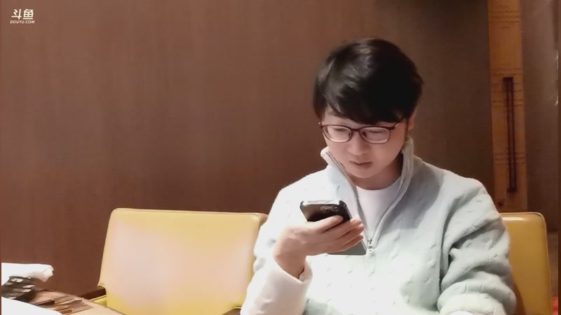 【2025-11-27 19点场】Zhou陈尧：比赛晚上10点开始~