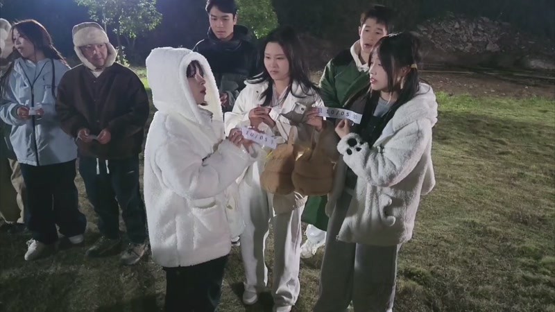 【2025-11-27 21点场】757户外：【非常互娱】757女团S7 娱乐季~