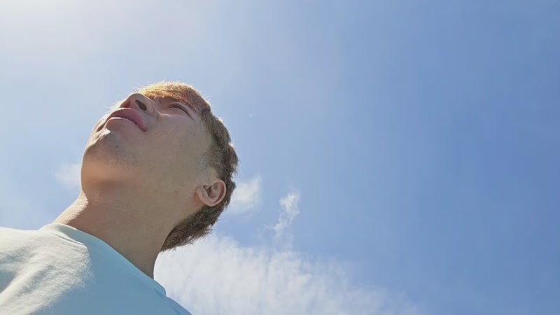 【2025-11-28 12点场】小鱼小鱼吃虾米：三亚筹备 1.5倍预存中