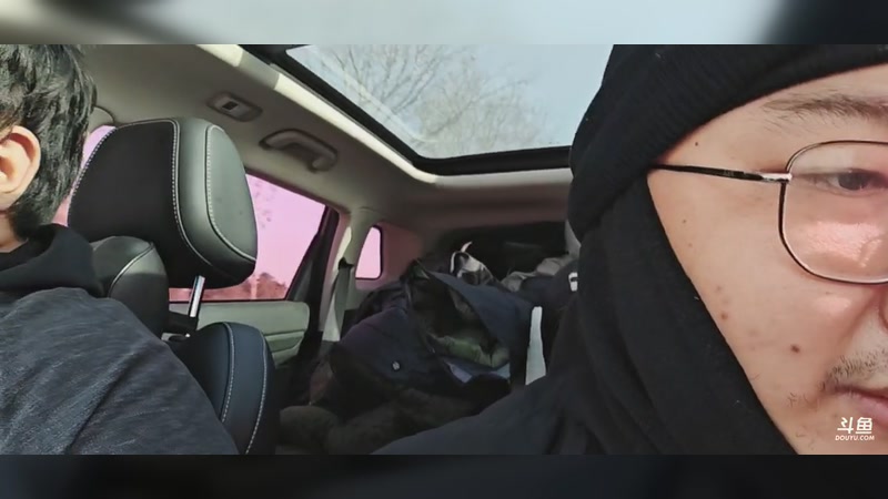 【2025-11-28 12点场】驴酱的冯雨大王：冯雨：还在高速上，预计十二点半来！