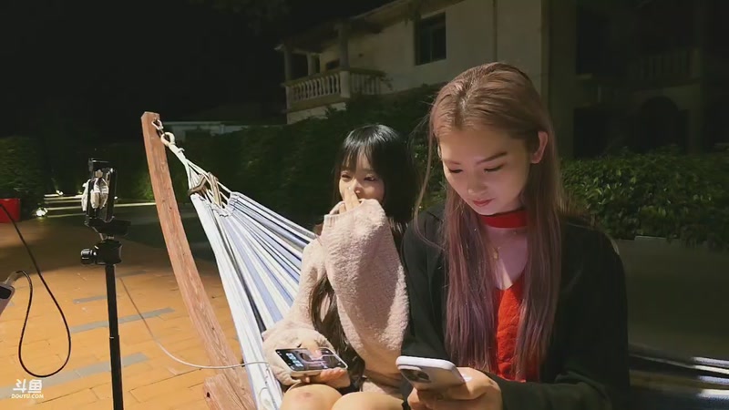 【2025-11-28 22点场】小鱼小鱼吃虾米：三亚筹备 1.5倍预存中