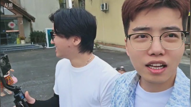 【2025-11-29 16点场】南波儿大魔王丶：三亚团播第一天！