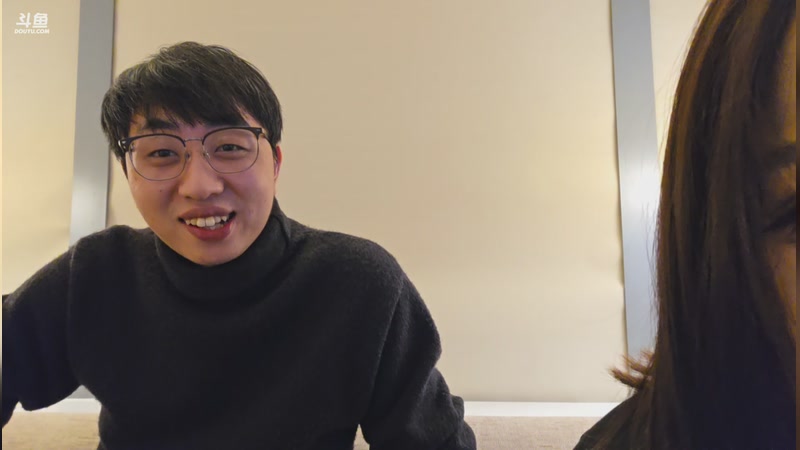 【2025-11-29 09点场】南枫阿i：到了開播 專心開車