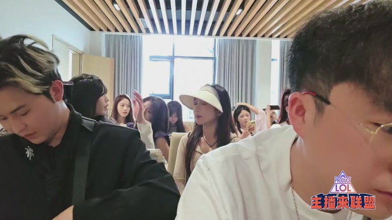 【2025-11-30 15点场】一条小团团OvO：年底总决赛 剑指第一！