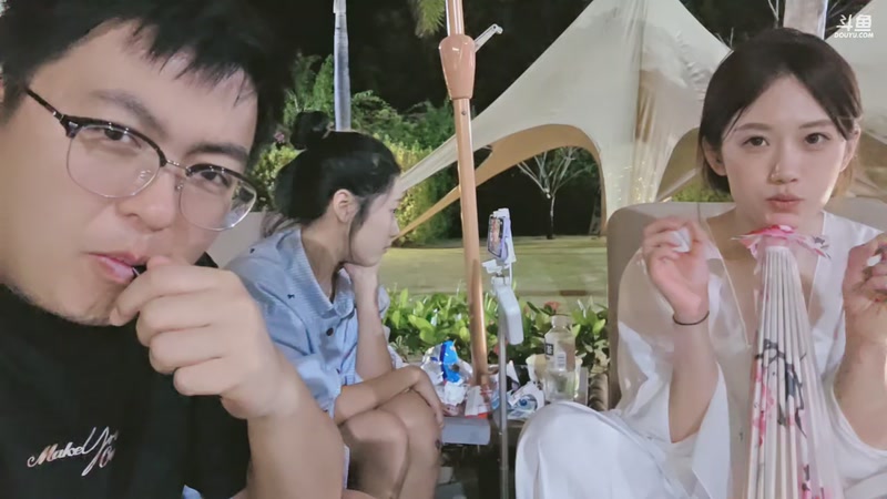 【2025-11-30 00点场】火力堂主：三亚游泳生活day1！