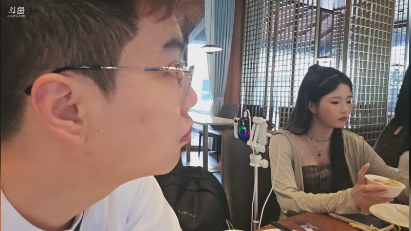 【2025-12-01 完整版】南波儿大魔王丶：今天去海边!