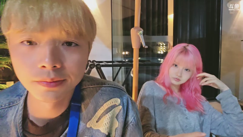 【2025-12-02 02点场】小鱼小鱼吃虾米：愉快团播S2三亚季Day2