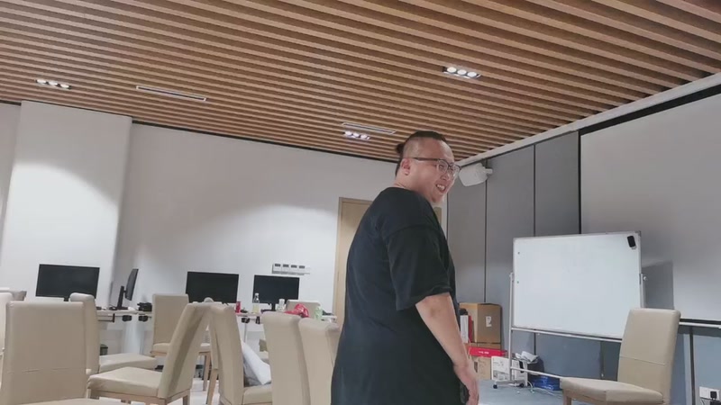 【2025-12-02 00点场】余小C真的很强：每天十点 不见不散