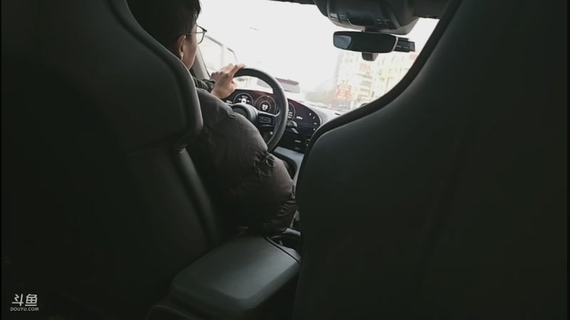 【2025-11-30 15点场】余初九:户口本无敌了9997