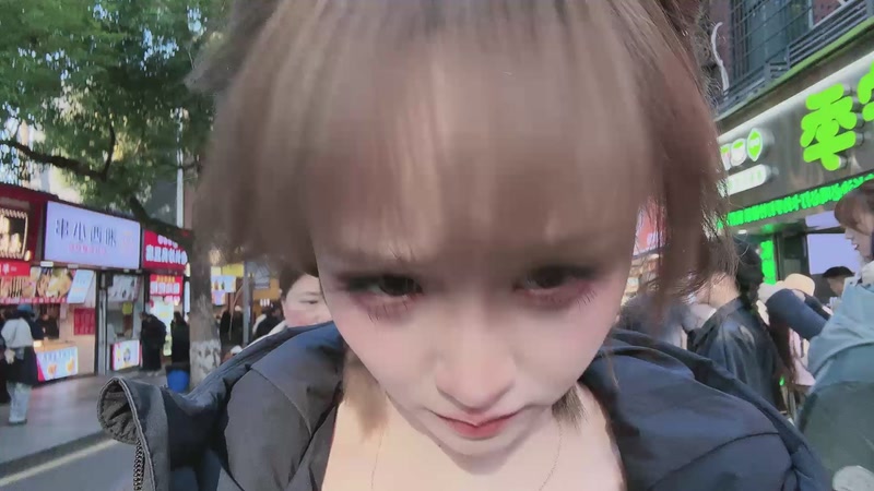 【2025-12-03 完整版】宝贝薇阿：上海到长沙的绿皮火车之旅