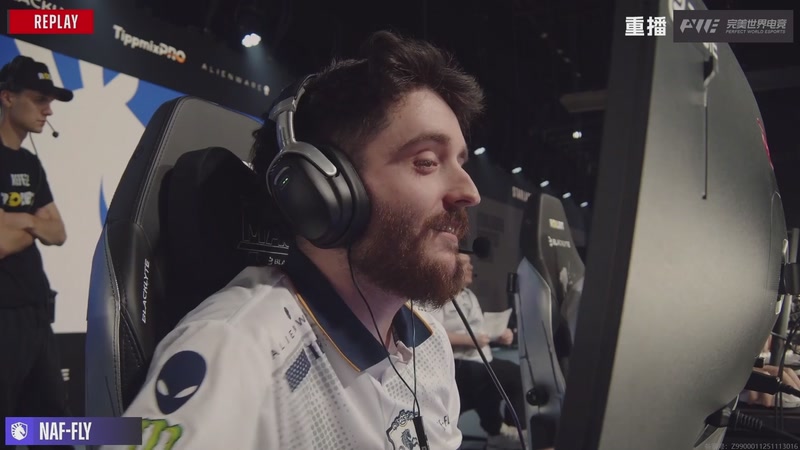 【2025-12-03 07点场】完美世界电竞频道：布达佩斯Major2025 A舞台 重播