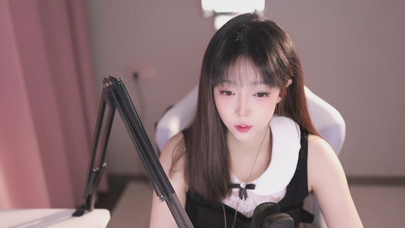 【2025-12-03 18点场】pigff：【PIGFF】12月5日猪神之战赏金赛