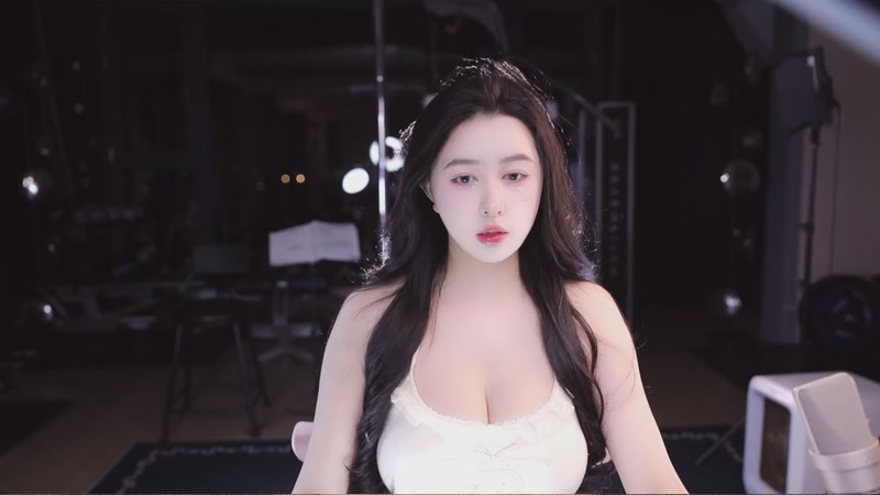 【2025-12-03 22点场】小酒窝翁馨：温暖会如期而至