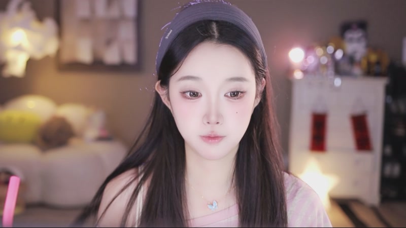 【2025-12-05 13点场】小肉球阿：爱笑的女孩运气不会差~