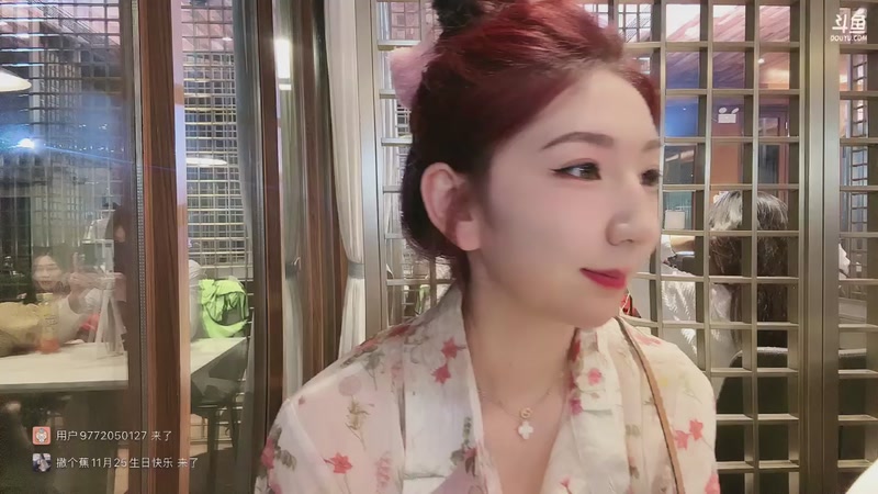 【2025-12-07 18点场】潇潇【南波家族】：三亚户外啦