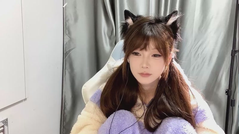 【2025-12-6 22点场】余初九:户口本无敌了9997