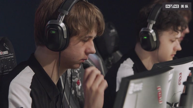 【2025-12-07 22点场】完美世界电竞频道：布达佩斯Major FaZe-PUA