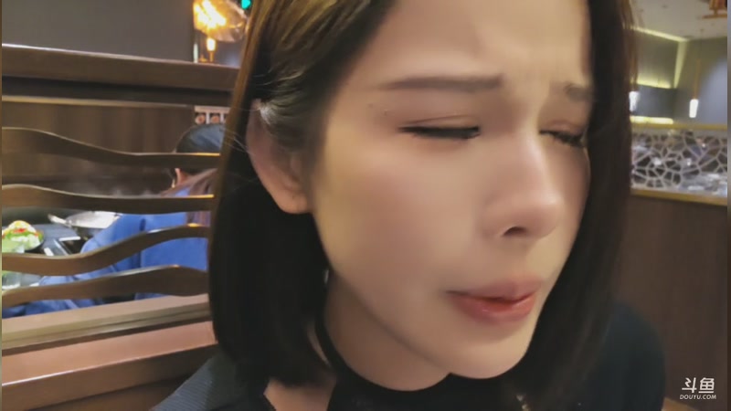 【2025-12-09 完整版】南枫阿i：200钻跟千千户外