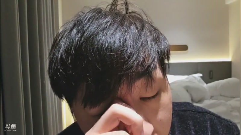 【2025-12-10 14点场】南枫阿i：200钻跟千千户外