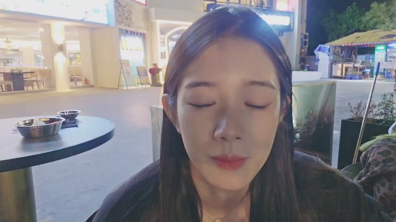 【2025-12-10 22点场】bulaQoQ:【小奶团】LOL户外凑凑日流水住房~