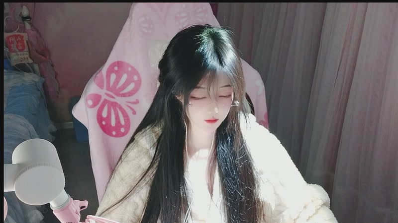 【2025-12-12 完整版】喵星人薄荷：人美声甜萌新主播