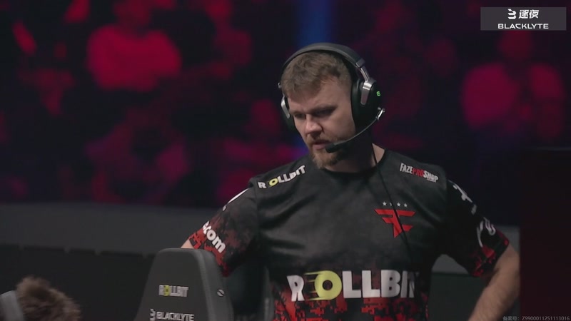 【2025-12-15 04点场】完美世界电竞频道：【2025布达佩斯Major】A舞台重播